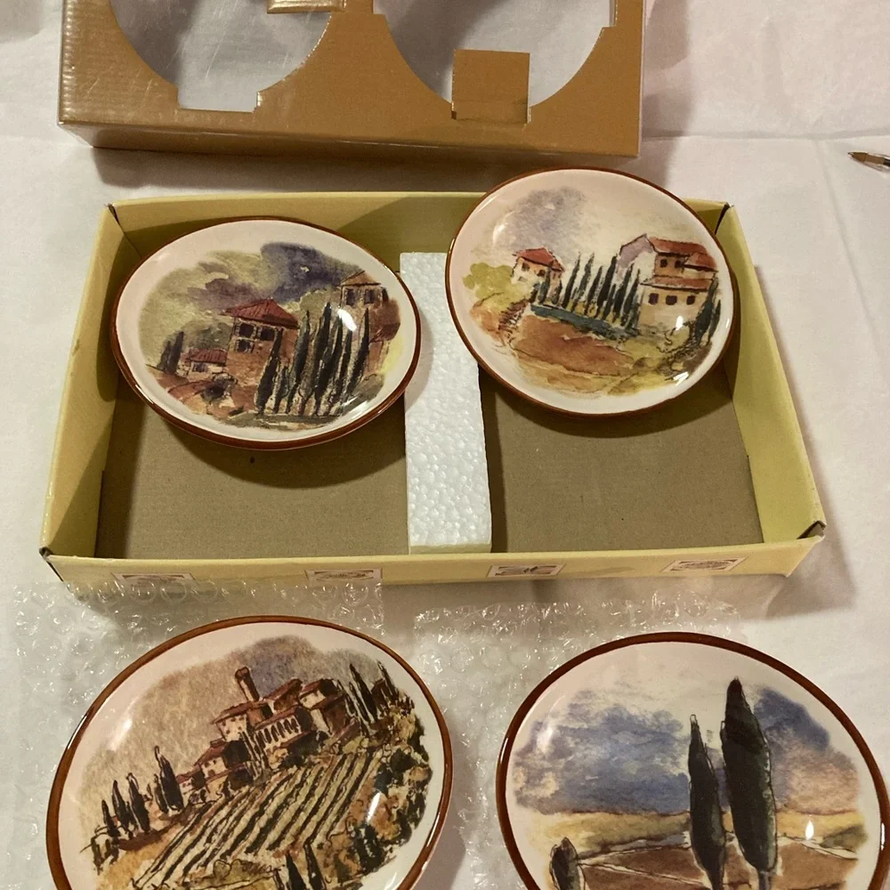 Williams-Sonoma Tuscan landscape, dipping bowls, set of four brand new! Gift!